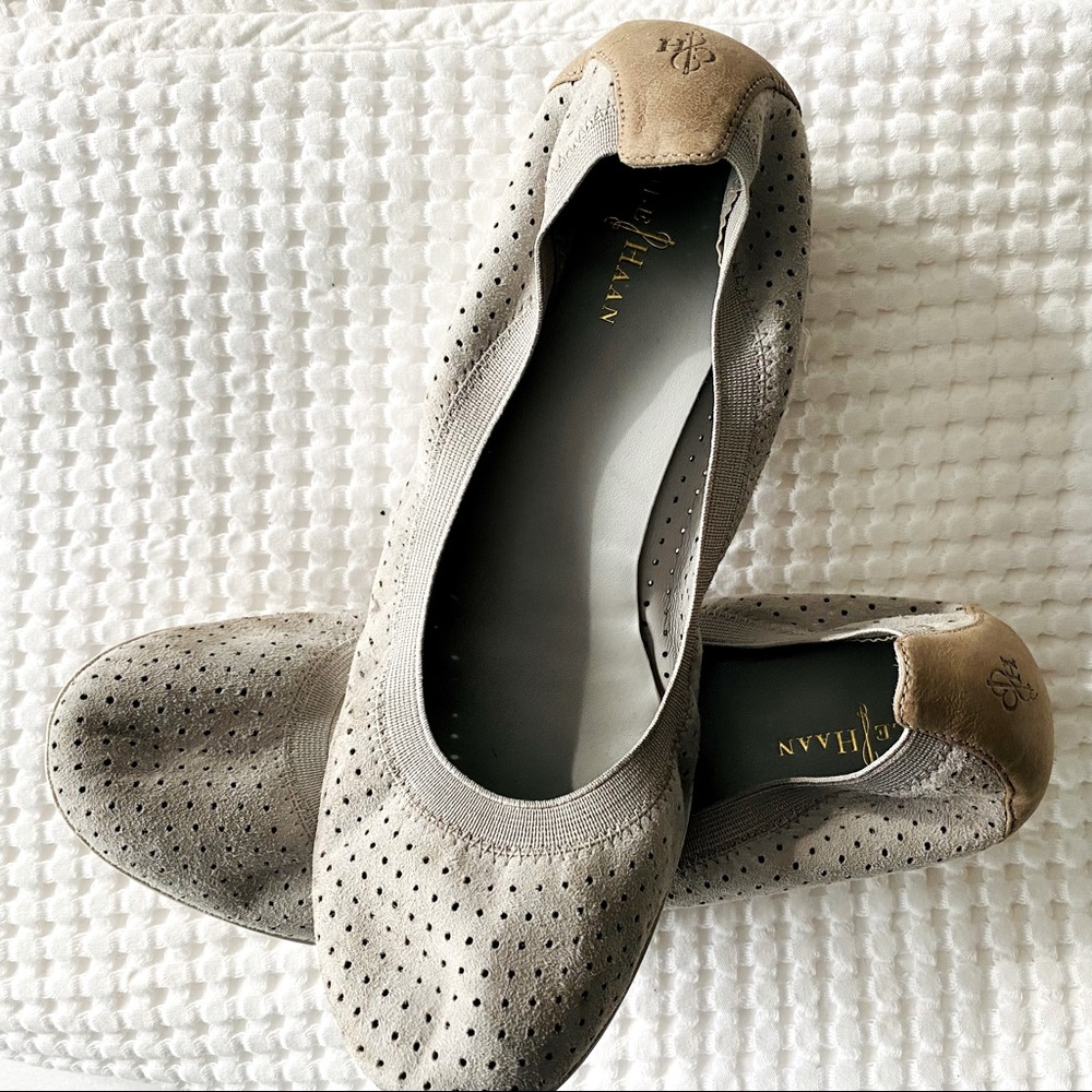 COLE HAAN Grey Suede Ballet Flats - Size 9